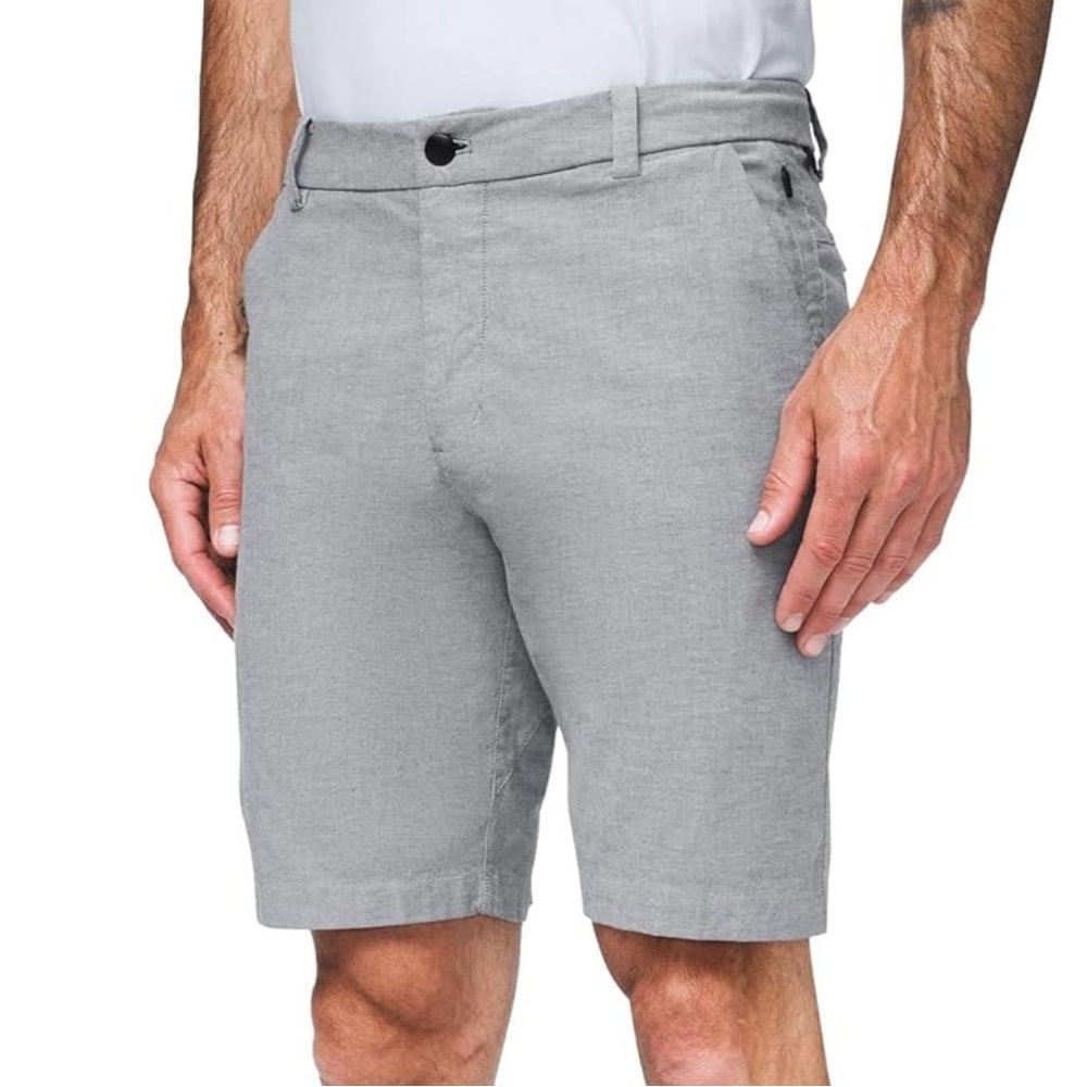 Lululemon Men’s Commision Shorts - 9” Grey/White